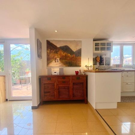Casaviva - Apt With Terrace And Parking In Rapallo Exterior foto